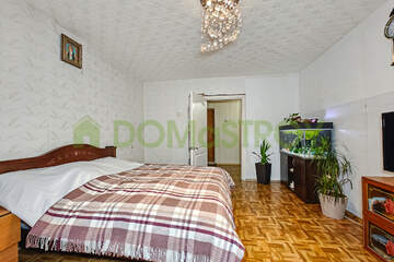 2-к квартира, 72 м², 1/12 эт.